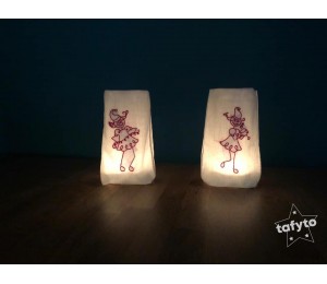 Stickserie - Line Art Weihnachtselfe